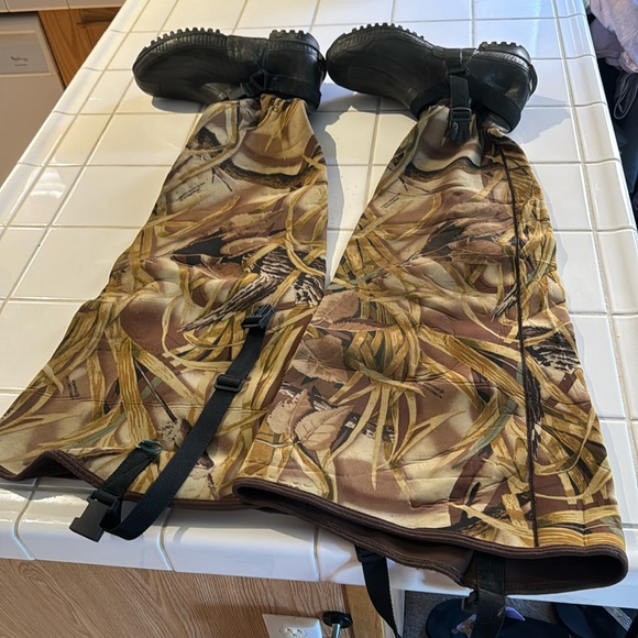 Cabela's  Waders for Men size 14 boot - Picture 2 of 8